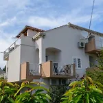 Apartamento Zvono Mlini